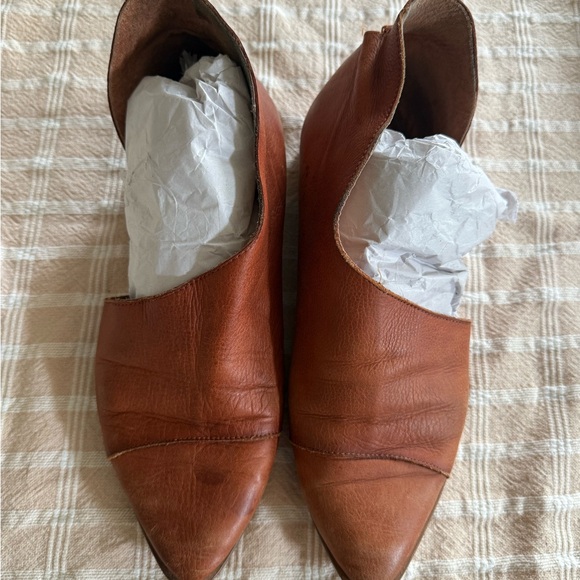 Free People Royale Flat - Picture 2 of 3